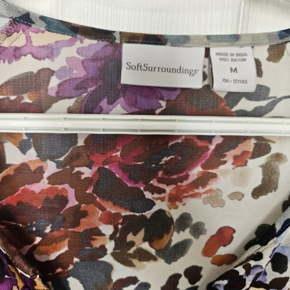 Sheer colorful blouse - Picture 3 of 7